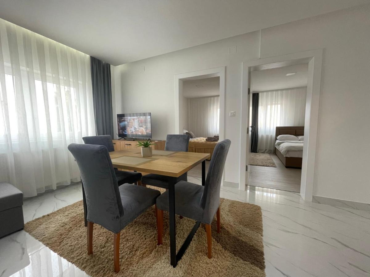 Rozi Apartments Загреб Экстерьер фото